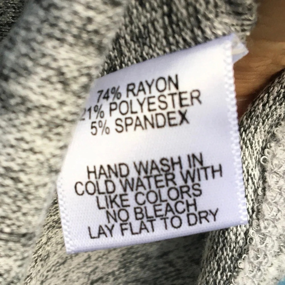 NWT Gibson Grey Scoop Neck Twist Front Top XS - Picture 4 of 6